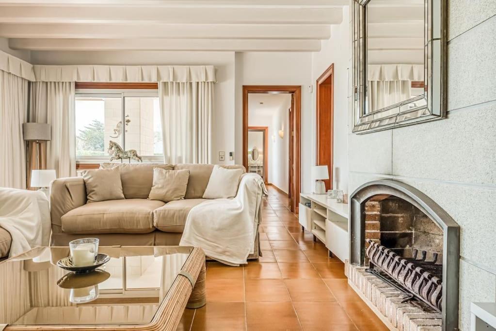 La Calma Espectacular Villa Con Jardin Y Piscina En Menorca S'Algar Exterior foto